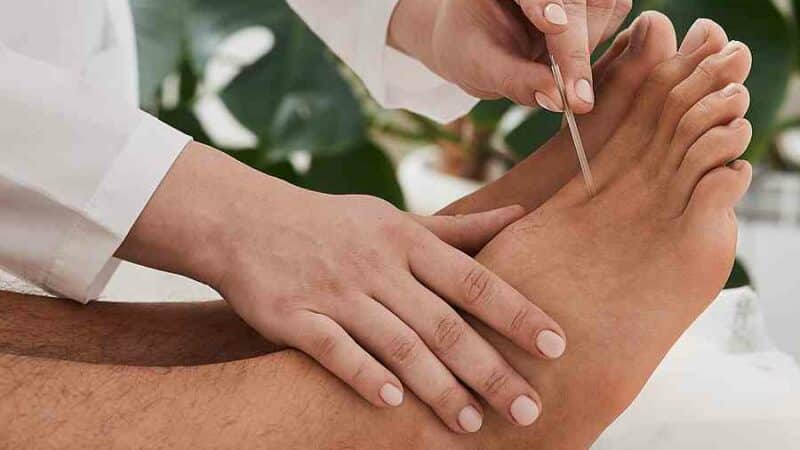 Beyond Pain Relief: Can Acupuncture Benefit The Middle-Aged?